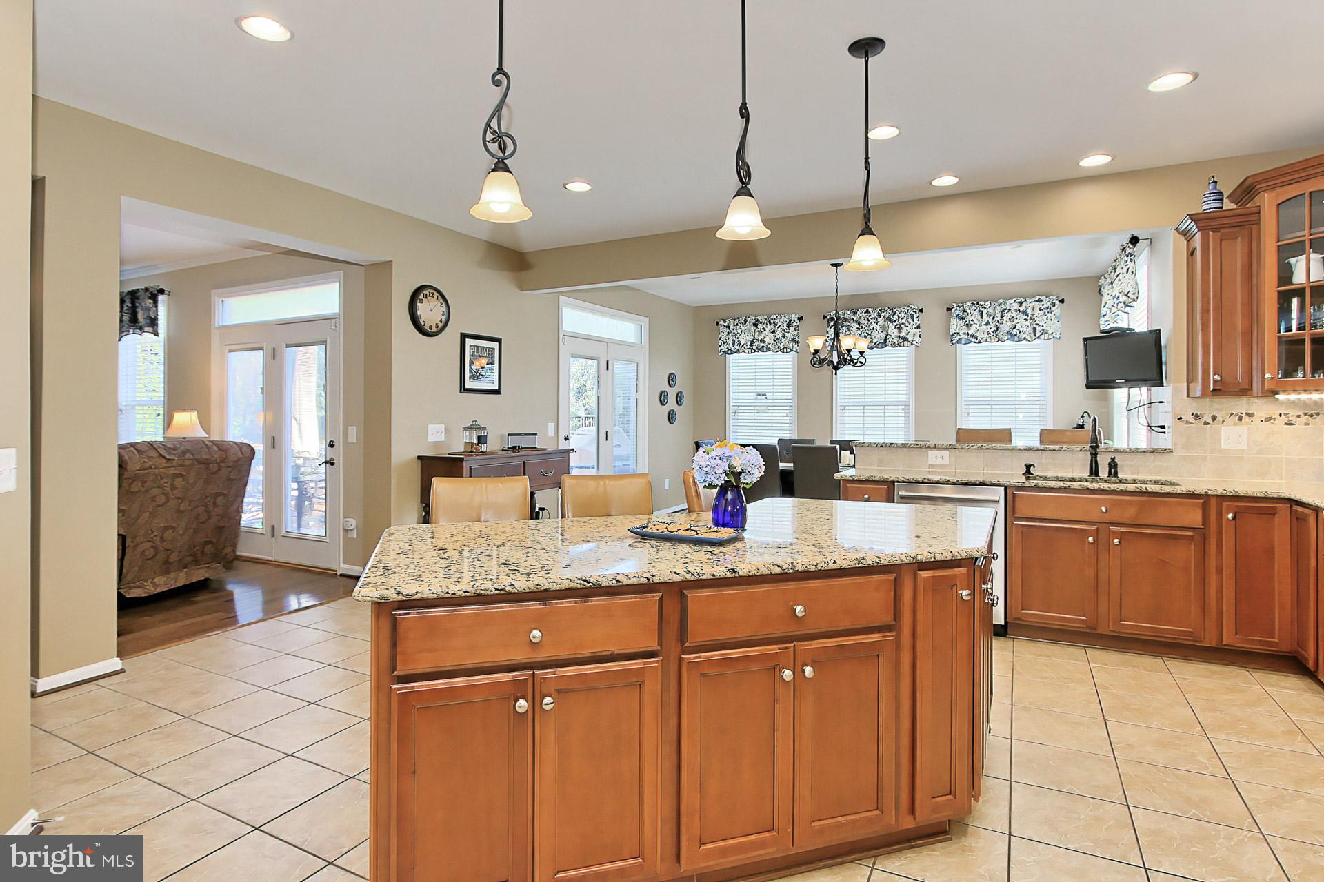 9335 Castle Hill Road Springfield, VA 22153 - Photo 13 of 53 Gallery Image 13