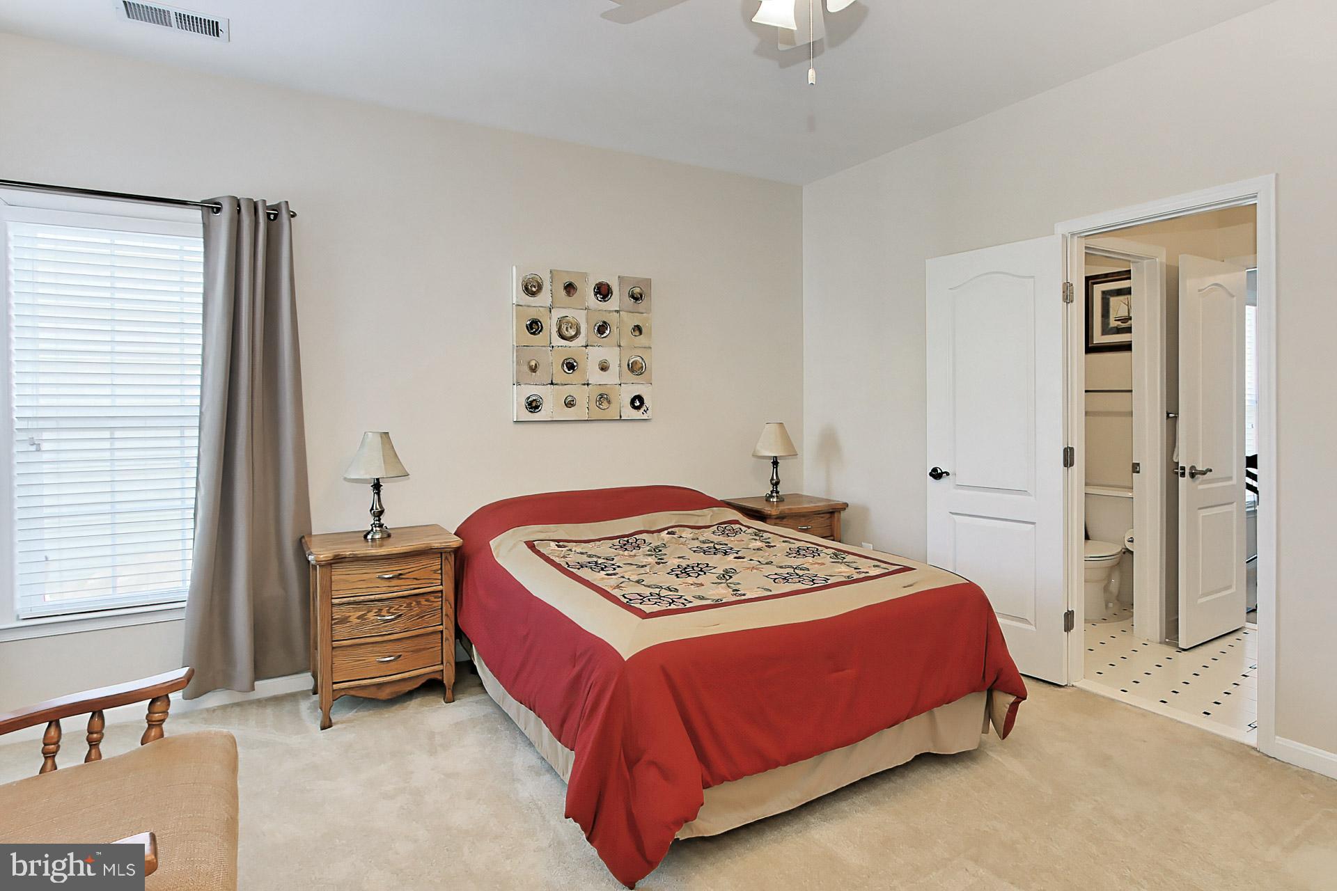 9335 Castle Hill Road Springfield, VA 22153 - Photo 34 of 53 Bedroom 2
