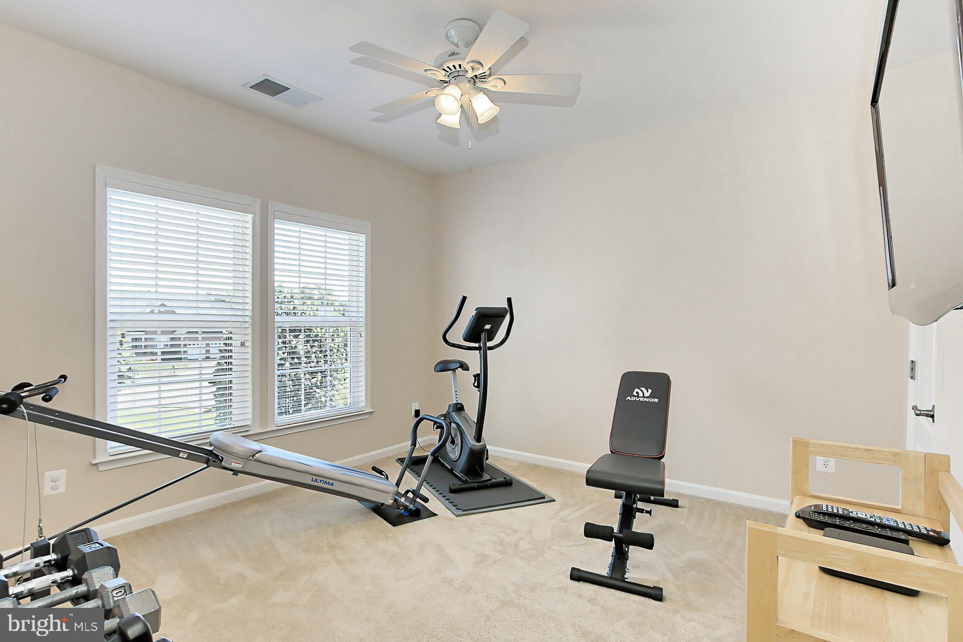 9335 Castle Hill Road Springfield, VA 22153 - Photo 36 of 53 Bedroom 3