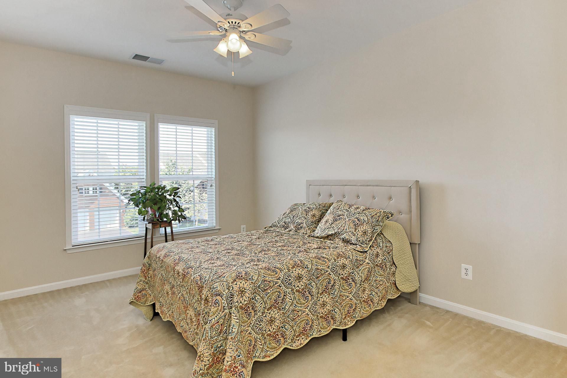 9335 Castle Hill Road Springfield, VA 22153 - Photo 37 of 53 Bedroom 4