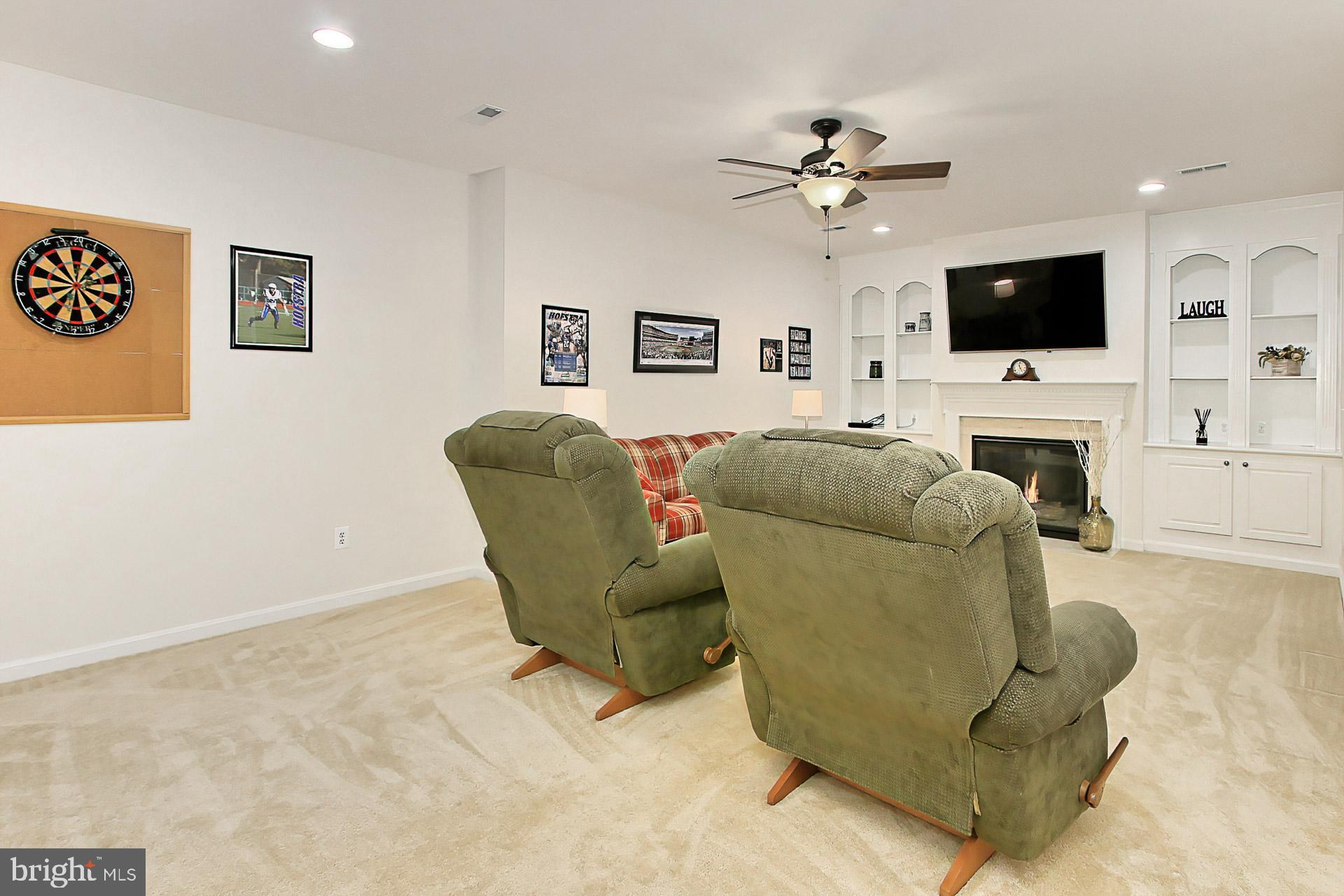 9335 Castle Hill Road Springfield, VA 22153 - Photo 42 of 53 Lower level media area