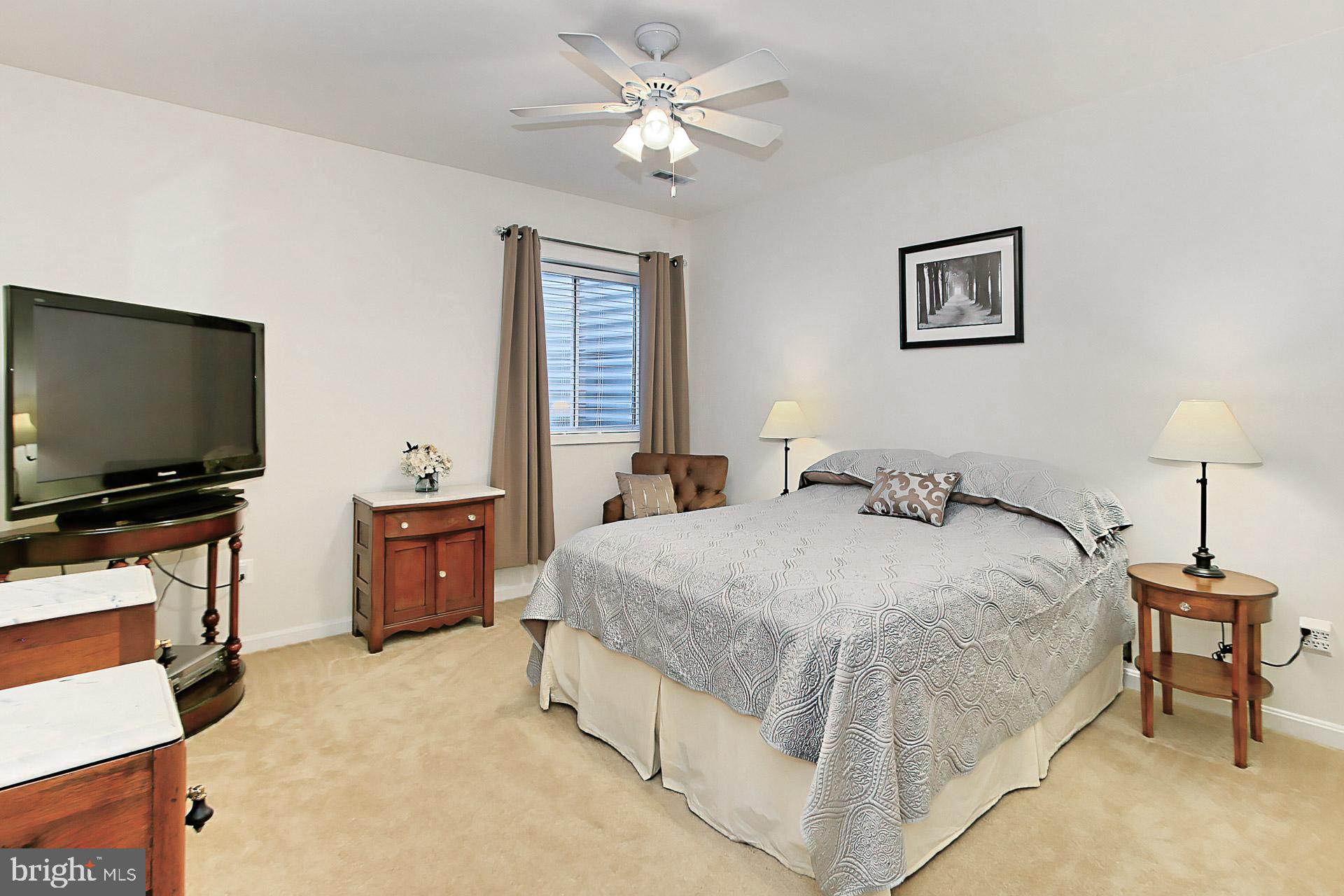 9335 Castle Hill Road Springfield, VA 22153 - Photo 46 of 53 Bedroom #5