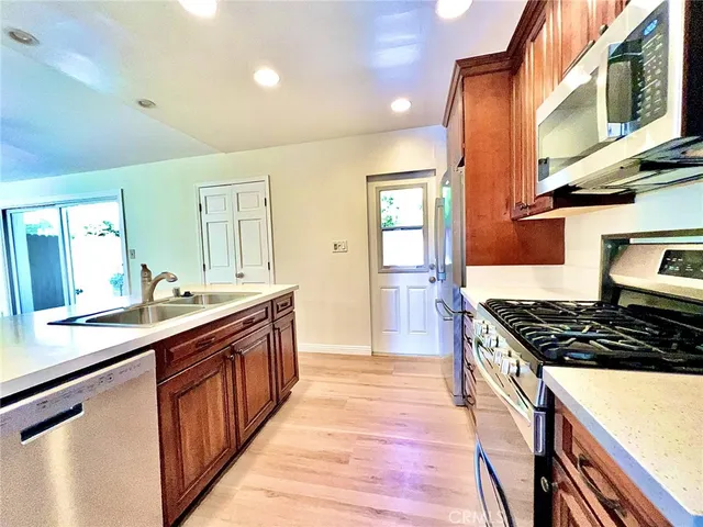 $3,800 | 22901 Leadwell Street, West Hills, CA 91307