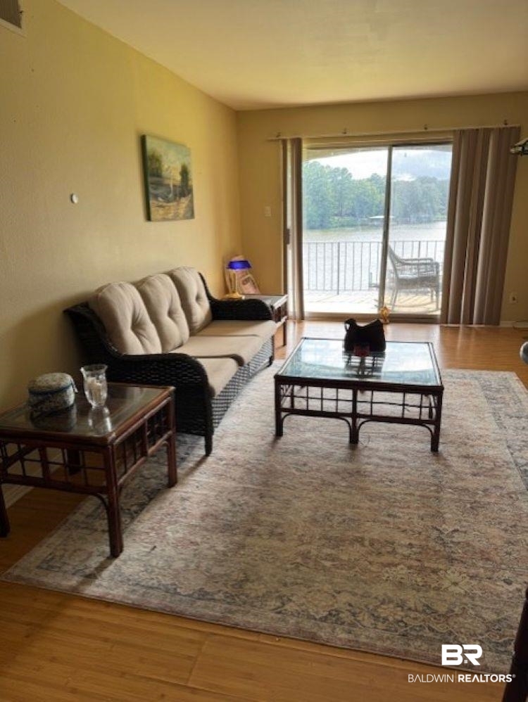 301 Riverbend Drive, Unit 301 Mobile, AL 36605 - Photo 13 of 18