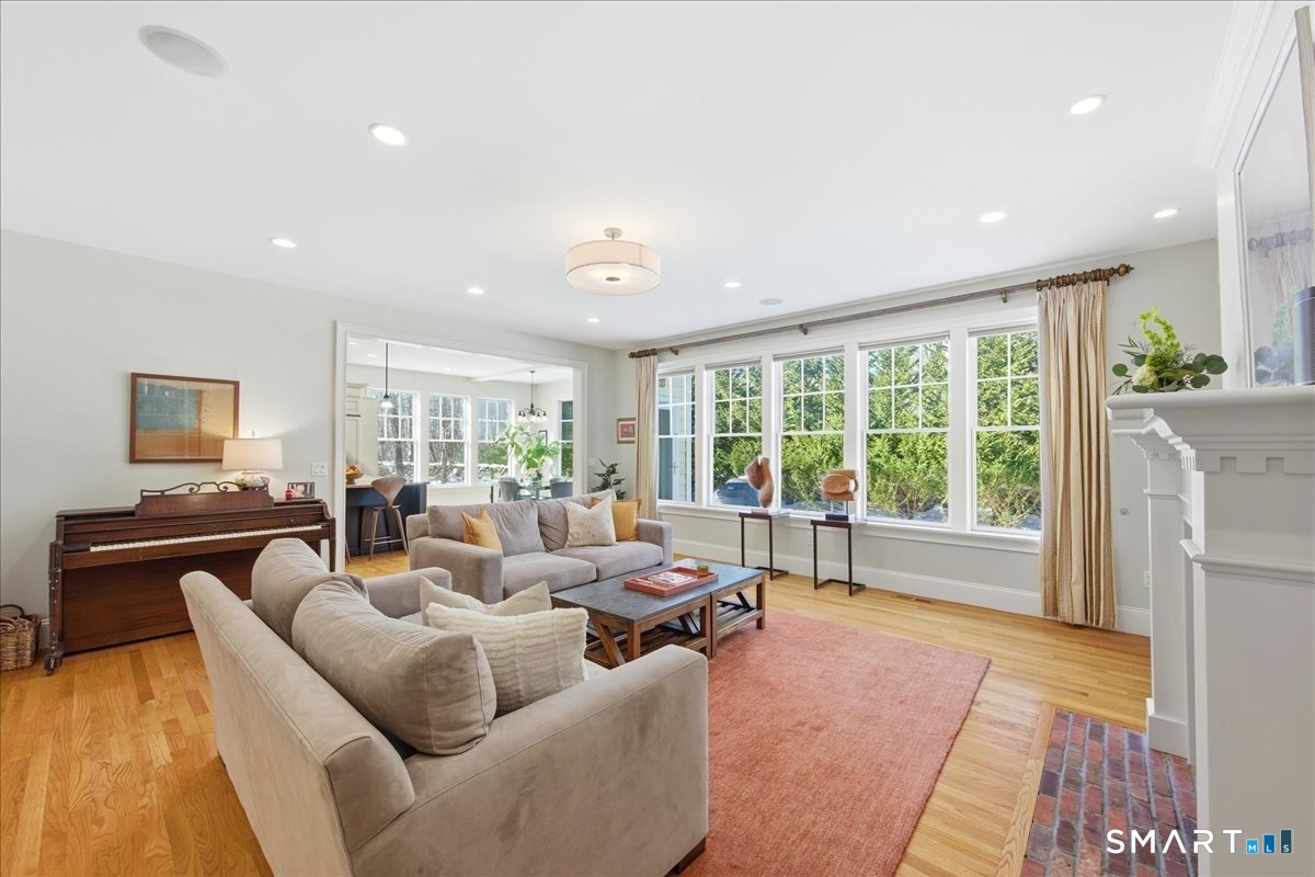 17 Bittersweet Way Stonington, CT 06378 - Photo 15 of 40