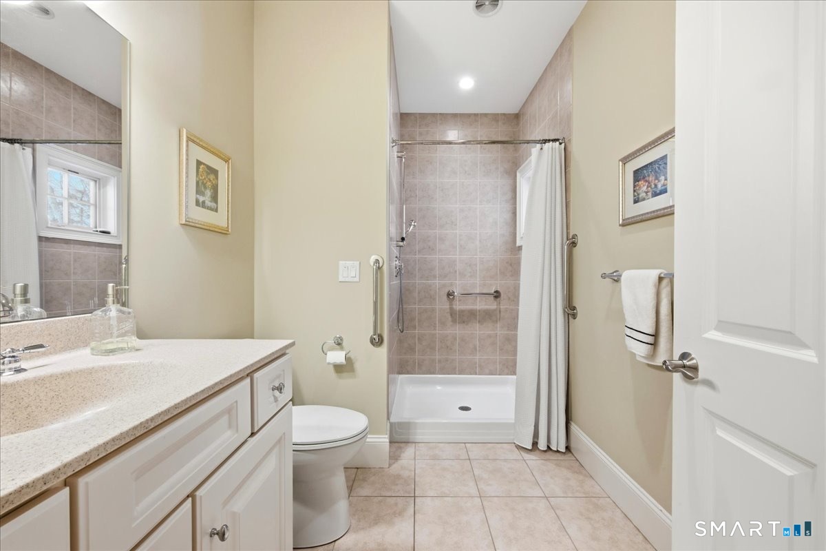 17 Bittersweet Way Stonington, CT 06378 - Photo 19 of 40