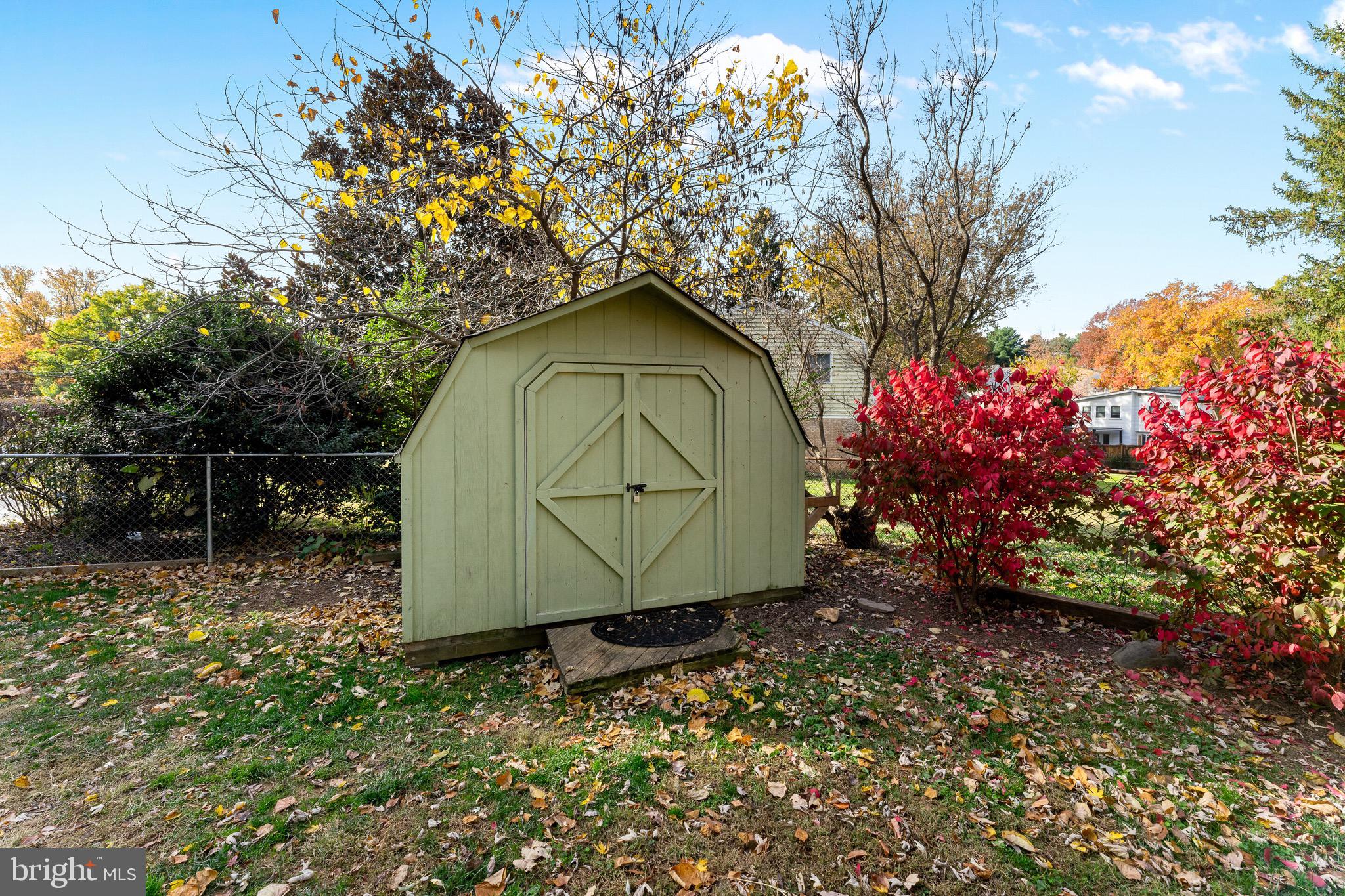 9 Plummer Court Germantown, MD 20876 - Photo 25 of 28