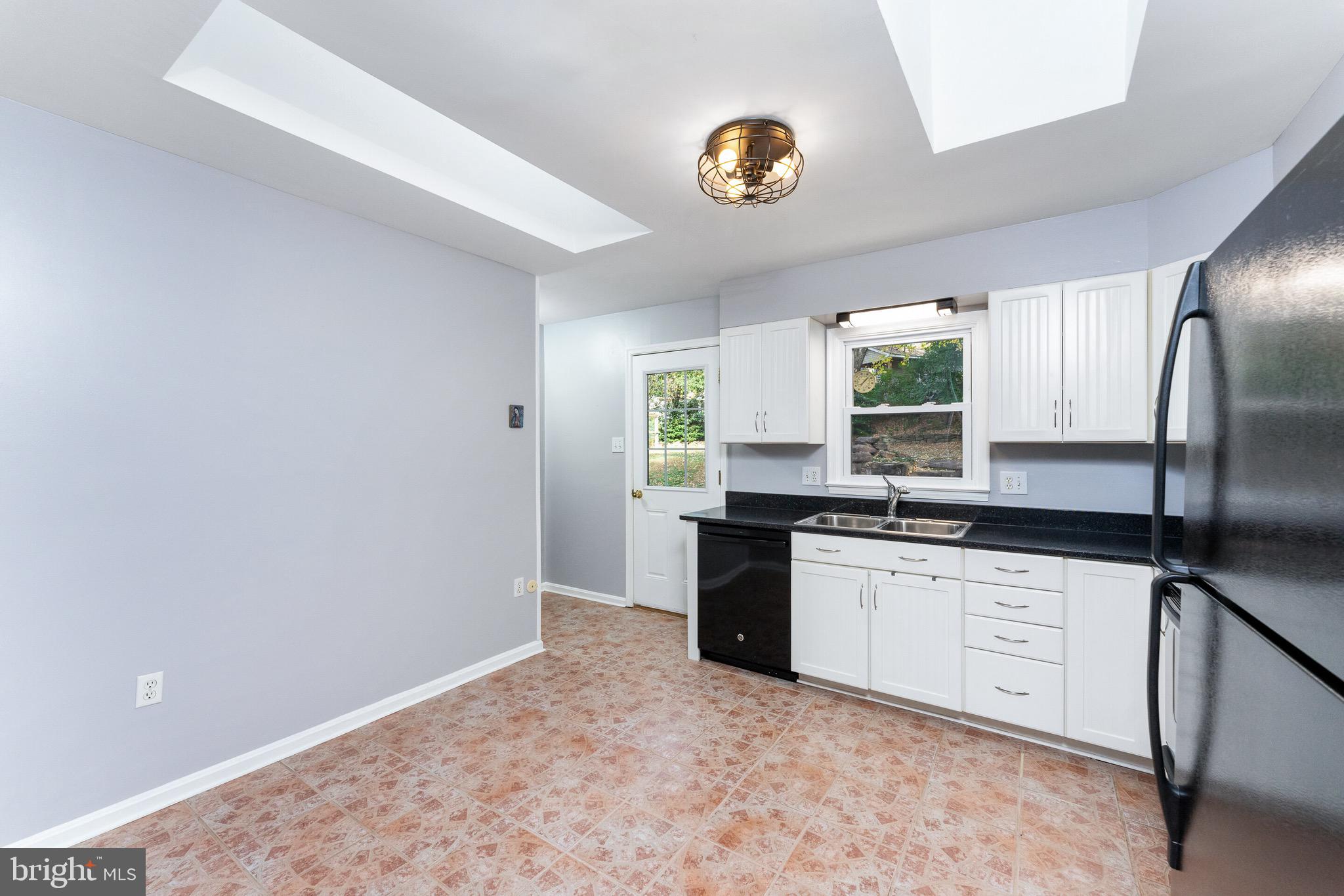 9 Plummer Court Germantown, MD 20876 - Photo 9 of 28