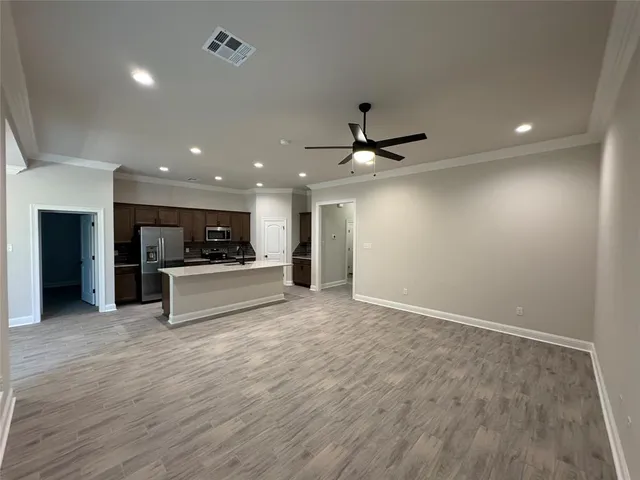 $2,100 | 305 Hendry Drive, Bossier City, LA 71111