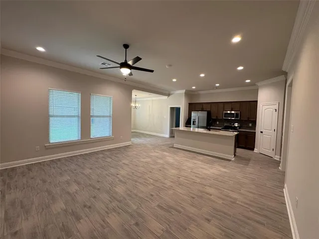 $2,100 | 305 Hendry Drive, Bossier City, LA 71111