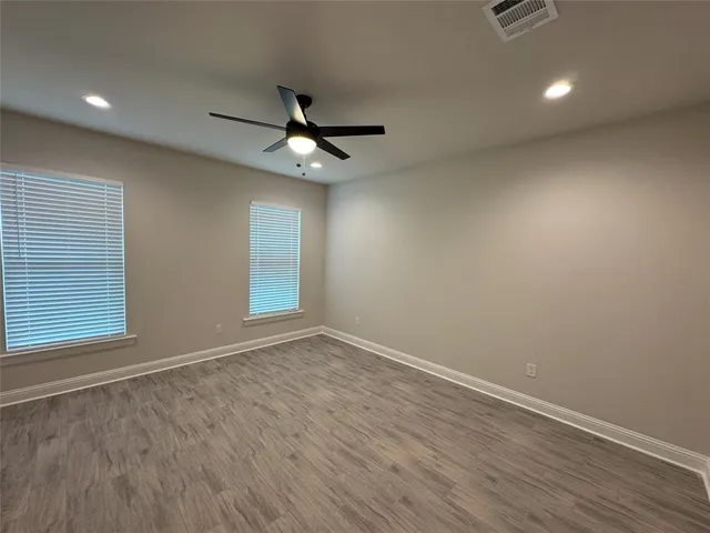 $2,100 | 305 Hendry Drive, Bossier City, LA 71111