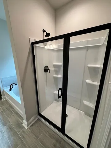 $2,100 | 305 Hendry Drive, Bossier City, LA 71111