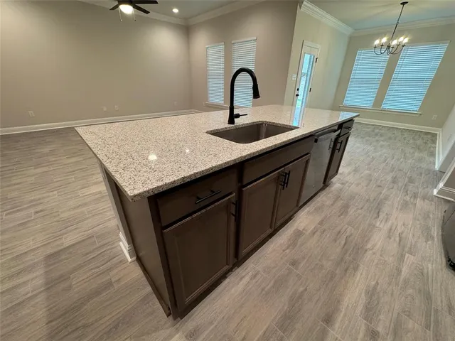 $2,100 | 305 Hendry Drive, Bossier City, LA 71111