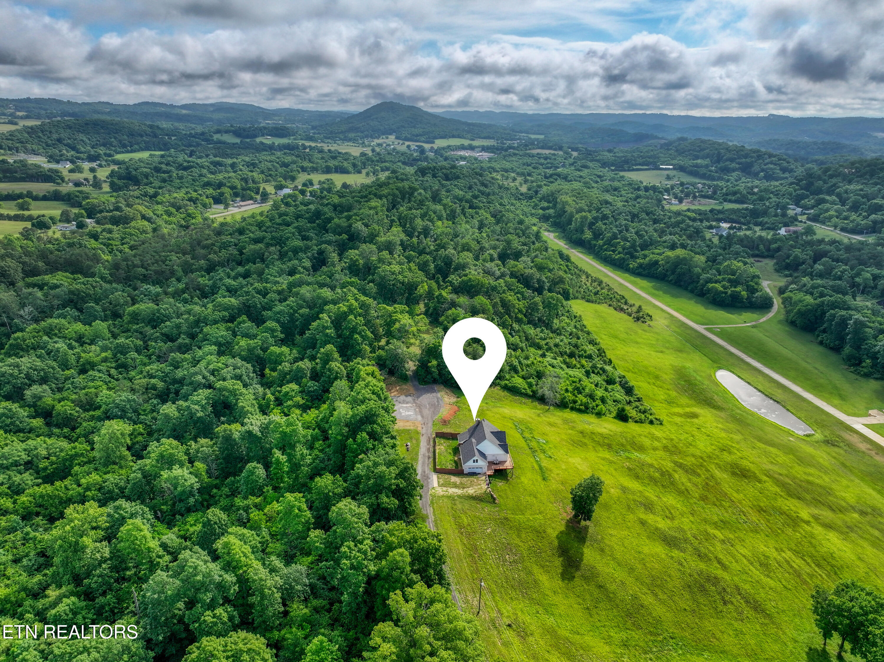 1110 Dalton Road Dandridge, TN 37725 - Photo 53 of 57 DJI_20260527094137_0226_D_107