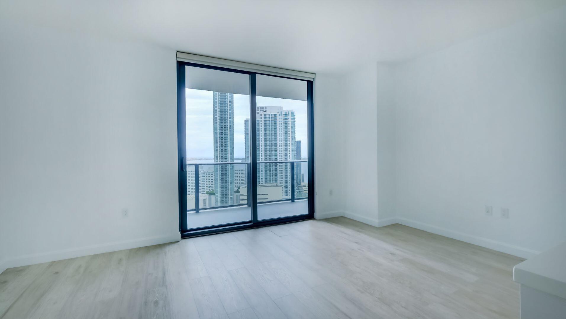 45 Southwest 9th Street, Unit 2502 Miami, FL 33130 - Photo 10 of 24 10_dscf5687_88_89_90_91
