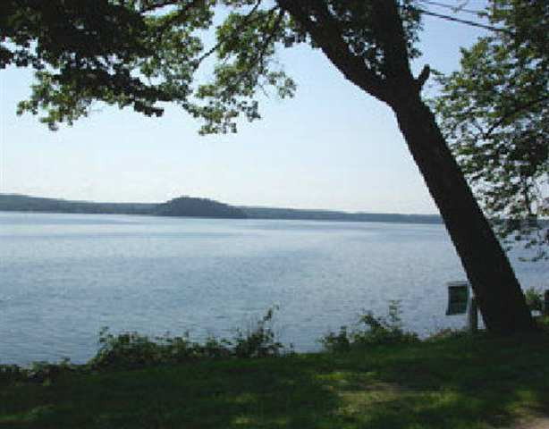 37 Manning Cove Road Malta, NY 12020 - Photo 4 of 10 Photo 4