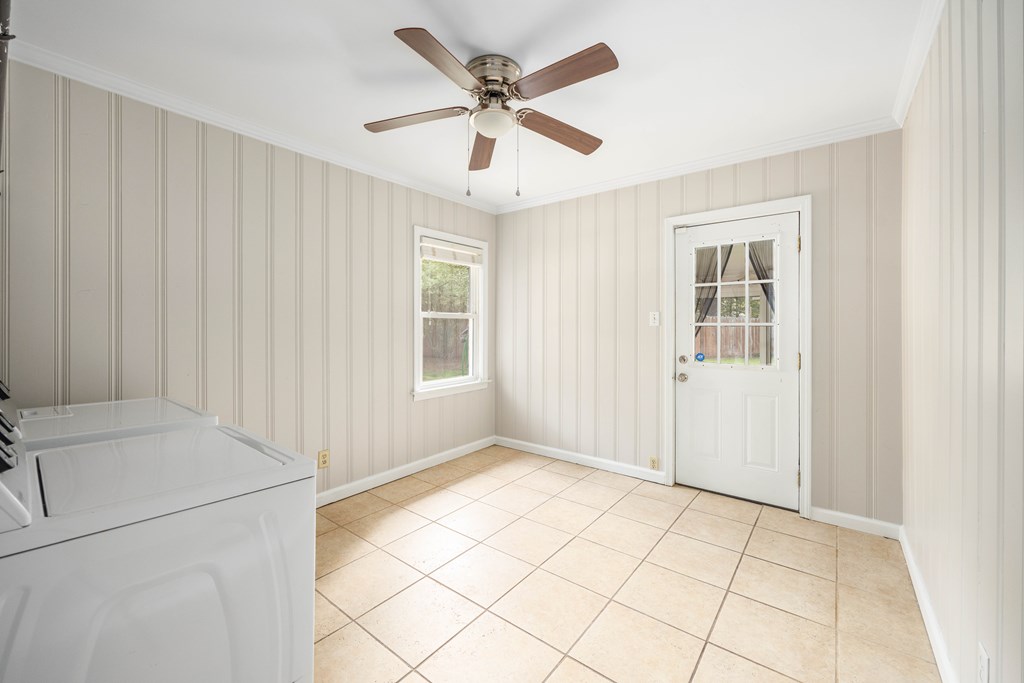 6366 Michael Avenue Columbus, GA 31909 - Photo 28 of 38 a view of an empty room with a window
