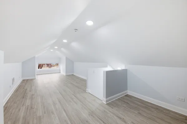 $3,500 | 142 West 103rd Place, Chicago, IL 60628