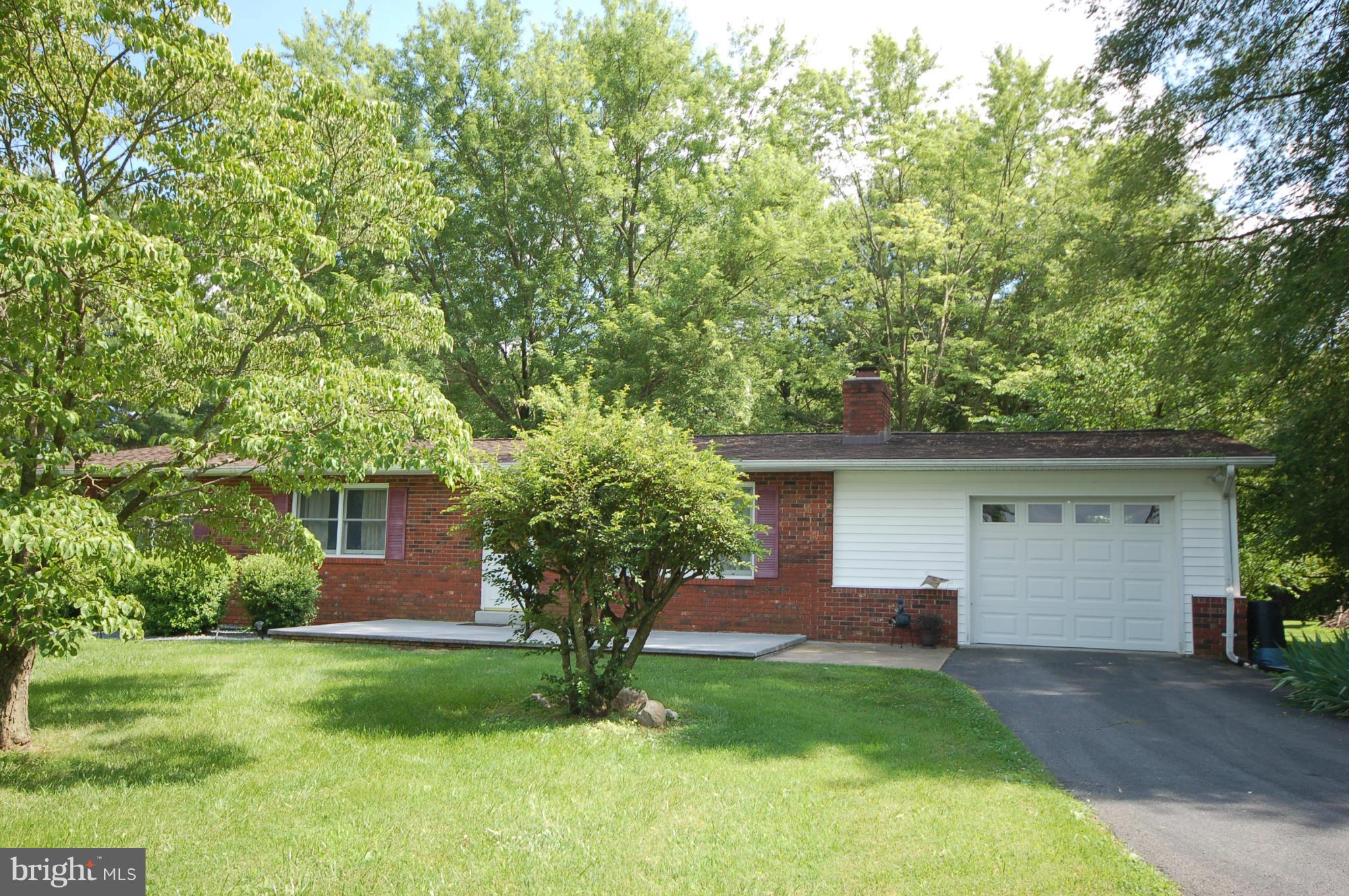 36437 Paxson Road Purcellville, VA 20132 - Photo 1 of 21 Exterior (Front)