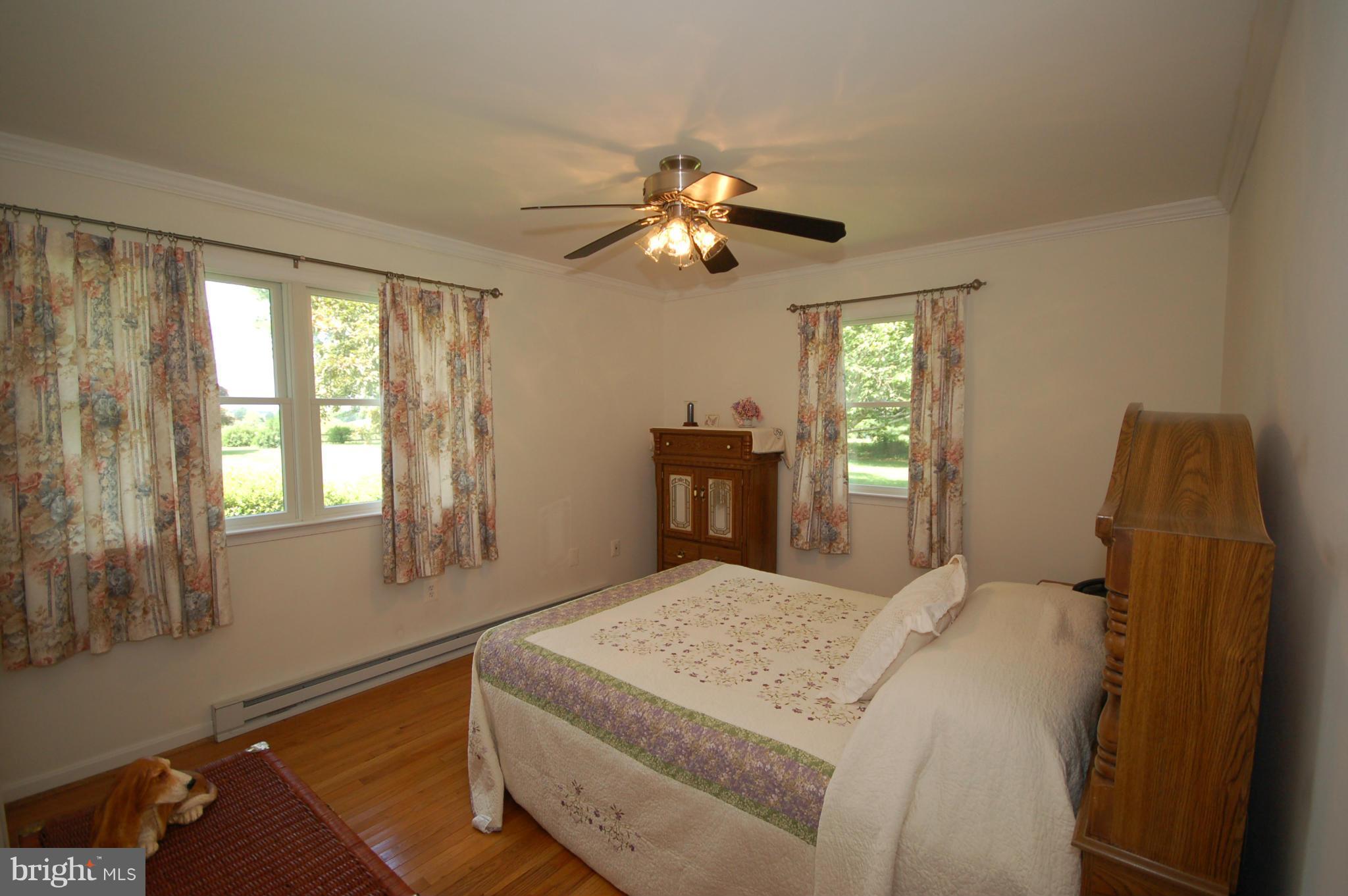 36437 Paxson Road Purcellville, VA 20132 - Photo 12 of 21 Bedroom (Master)