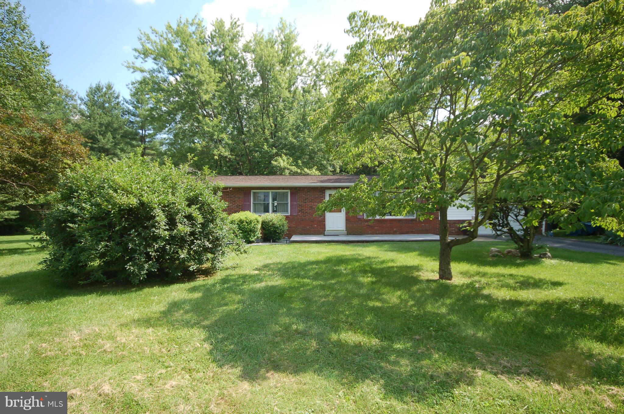 36437 Paxson Road Purcellville, VA 20132 - Photo 16 of 21 Exterior (Front)
