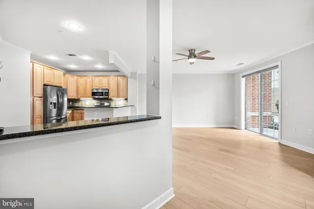 $2,800 | 400 Cameron Station Boulevard, Unit 113, Alexandria, VA 22304