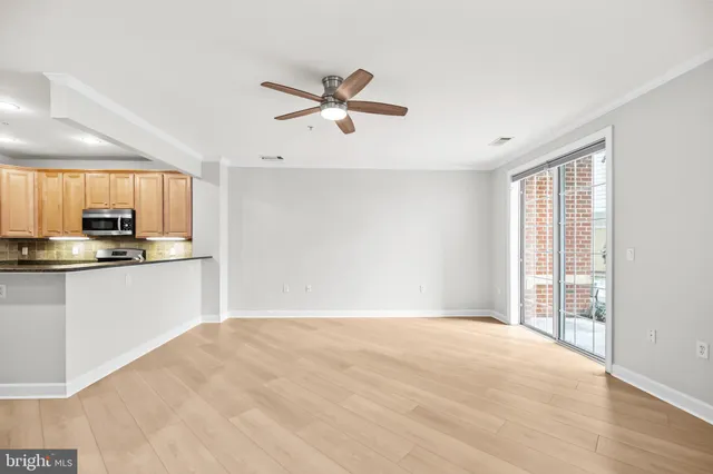 $2,800 | 400 Cameron Station Boulevard, Unit 113, Alexandria, VA 22304