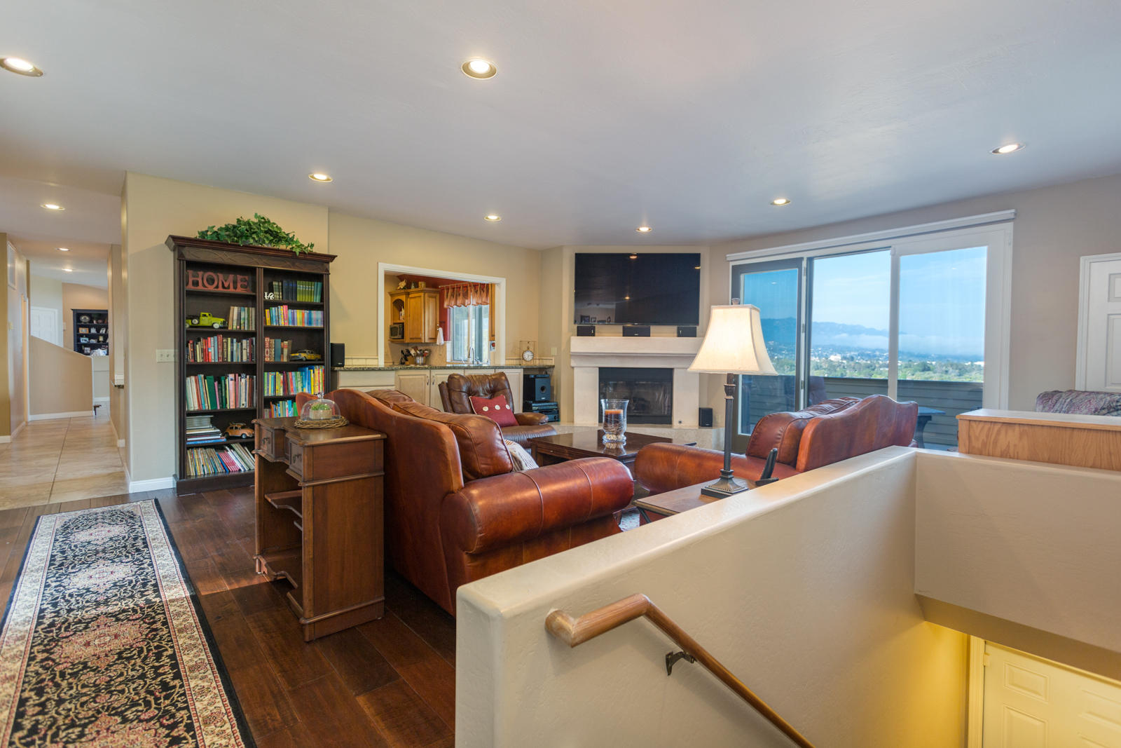 1129 Nirvana Road Santa Barbara, CA 93101 - Photo 11 of 24 LivingRoom_NirvanaWEB