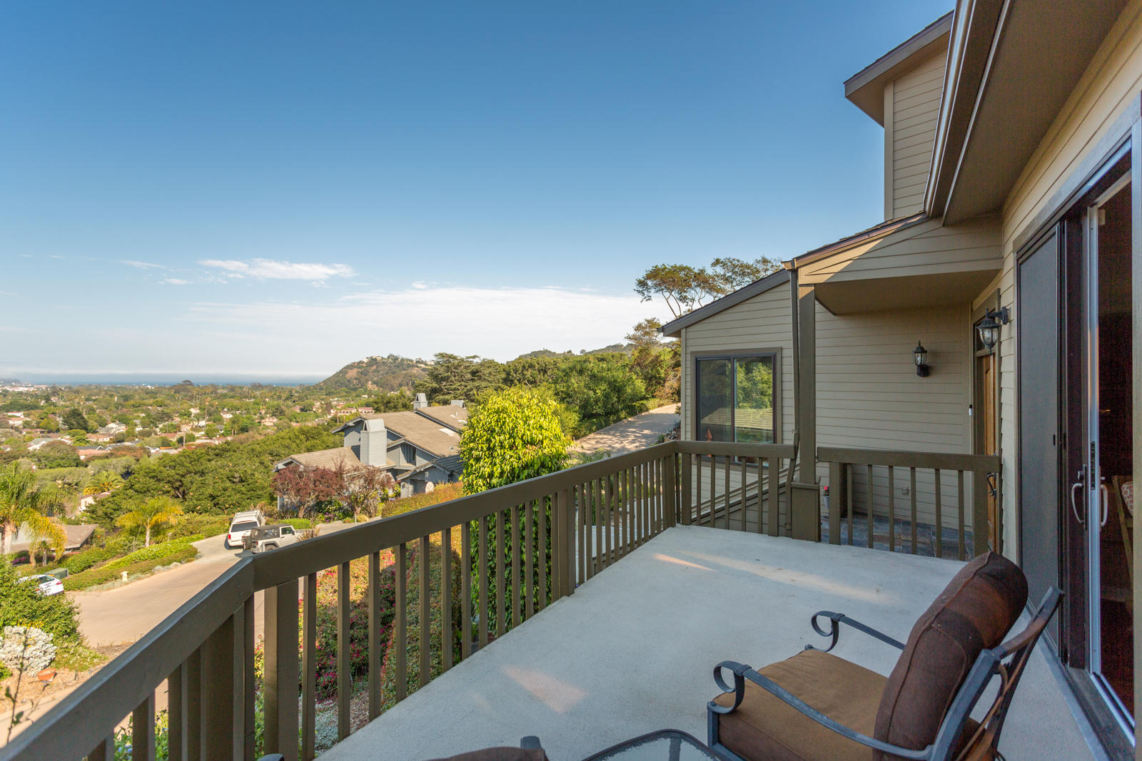 1129 Nirvana Road Santa Barbara, CA 93101 - Photo 20 of 24 Balcony_NirvanaWEB
