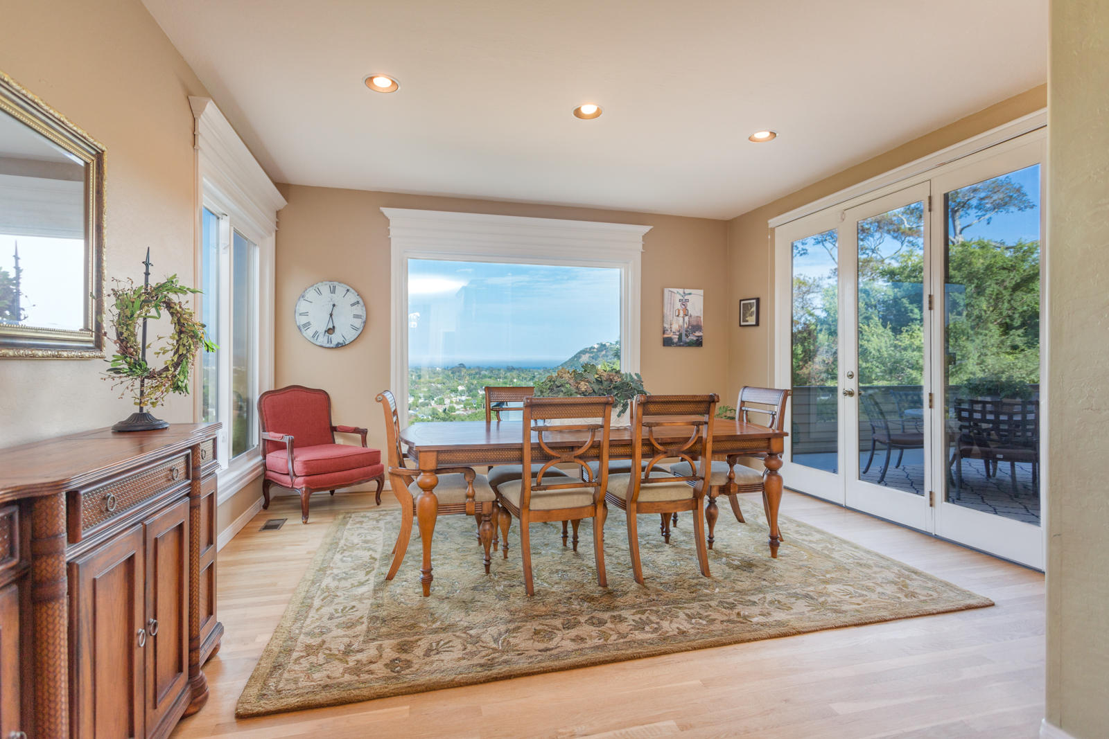 1129 Nirvana Road Santa Barbara, CA 93101 - Photo 7 of 24 DiningRoom_NirvanaWEB