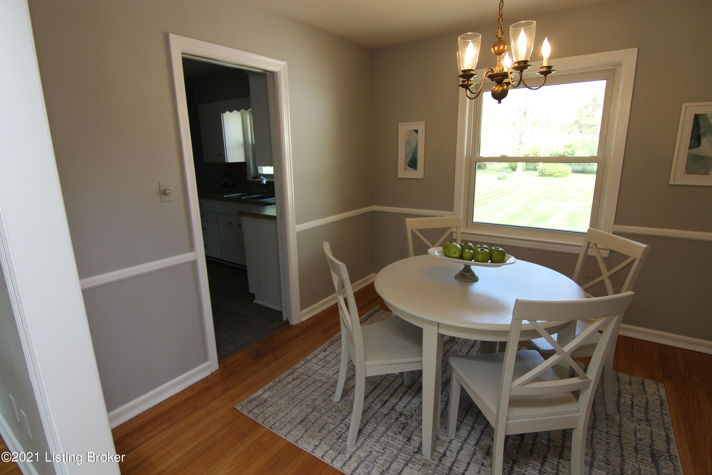 4605 Tween Road Louisville, KY 40207 - Photo 15 of 46 IMG_1095