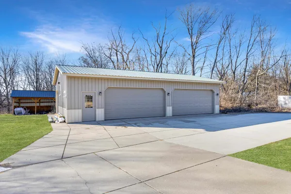 $999,900 | 4805 Schneider Drive, Fitchburg, WI 53575
