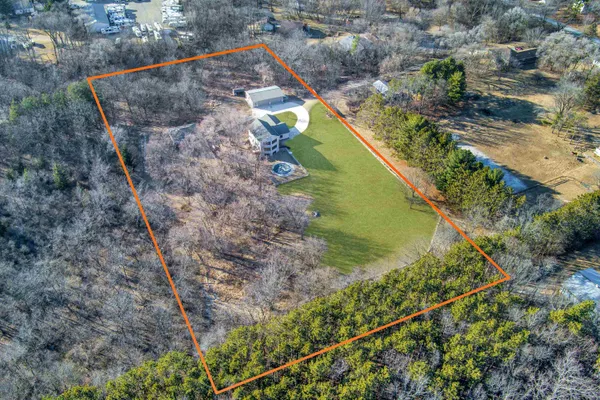 $999,900 | 4805 Schneider Drive, Fitchburg, WI 53575