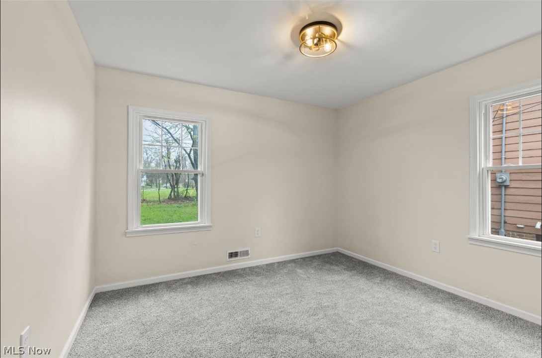 3117 Becket Road Cleveland, OH 44120 - Photo 15 of 22