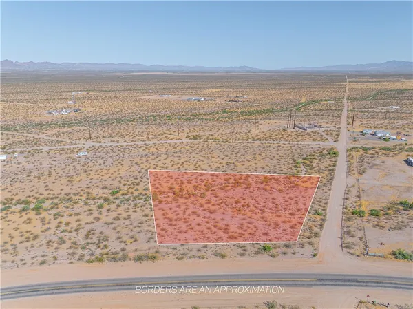 $22,000 | 215-11-149 West Oatman Highway, Golden Valley, AZ 86413