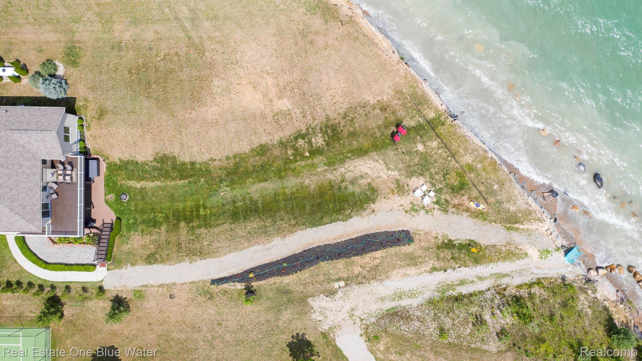 4470 Lakeshore Road Deckerville, MI 48427 - Photo 68 of 69 4470 Lakeshore Rd (70 of 71).jpg