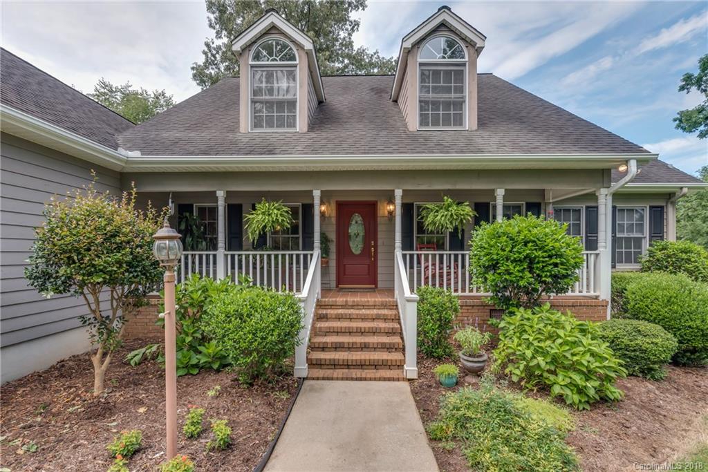 1918 Bill Collins Road Columbus, NC 28722 - Photo 3 of 34