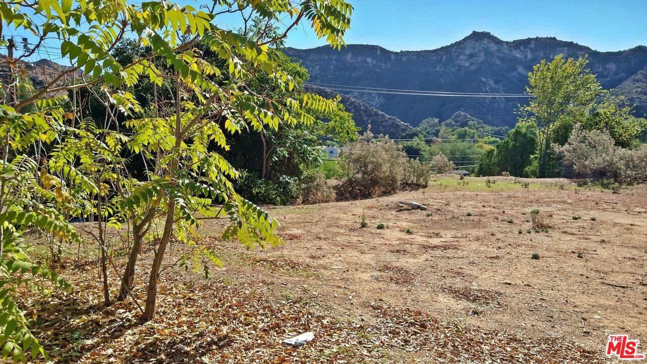 30000 Madison Way Val Verde, CA 91384 - Photo 3 of 11