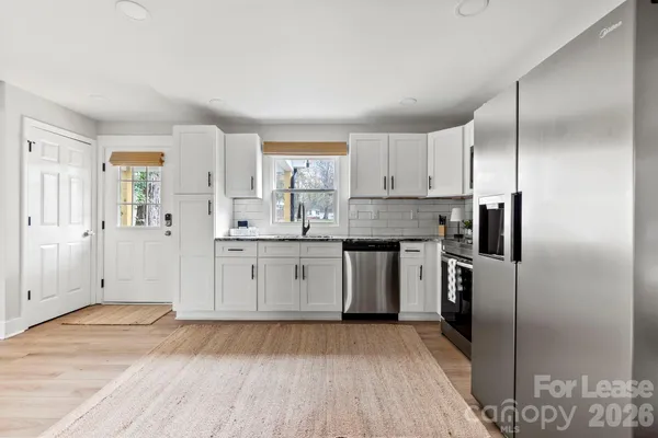 $1,700 | 1707 Wilson W Lee Boulevard, Statesville, NC 28677