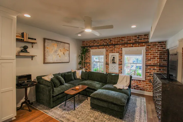 $3,500 | 52 Chapel Street, Unit A, Charleston, SC 29403