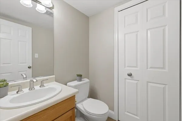 $799,000 | 124 Clear Pond Drive, Unit 124, Walpole, MA 02081