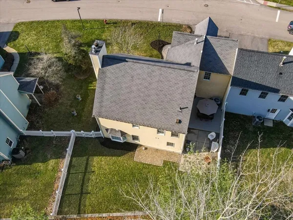 $799,000 | 124 Clear Pond Drive, Unit 124, Walpole, MA 02081