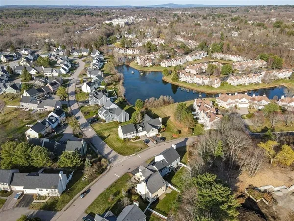 $799,000 | 124 Clear Pond Drive, Unit 124, Walpole, MA 02081