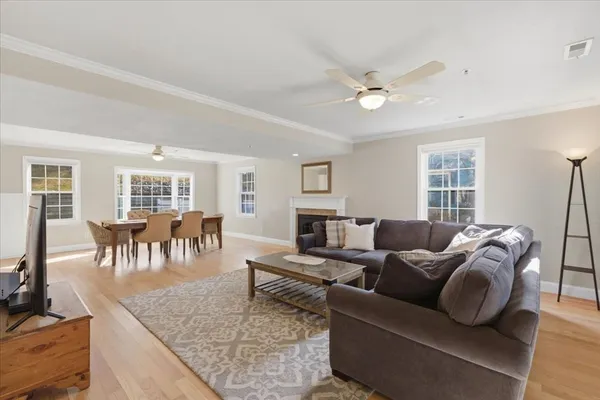 $799,000 | 124 Clear Pond Drive, Unit 124, Walpole, MA 02081