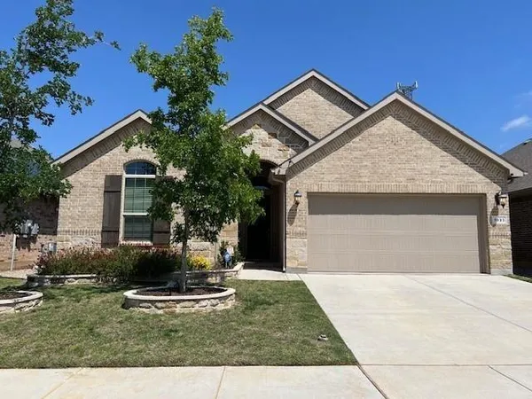 $435,000 | 1033 Almond Street, Hickory Creek, TX 75065