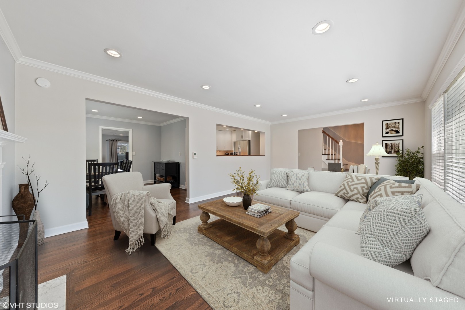 508 South Ridge Avenue Arlington Heights, IL 60005 - Photo 3 of 16