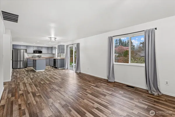 $549,950 | 12605 225th Street East, Graham, WA 98338