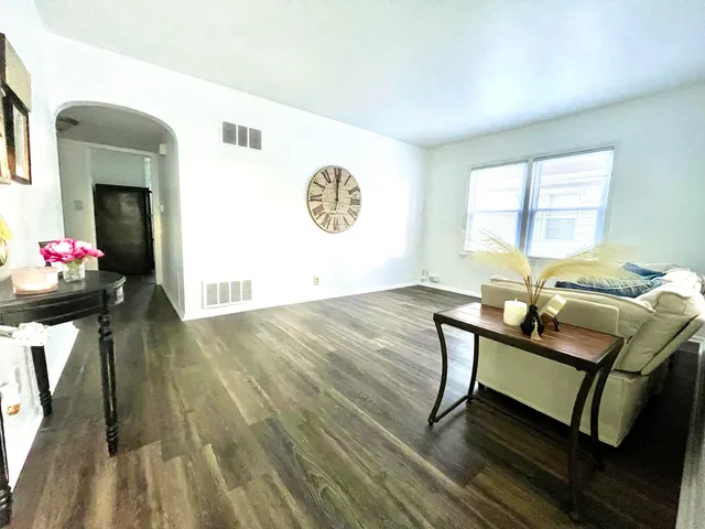 $195,900 | 3526 North 77th Street, Milwaukee, WI 53222