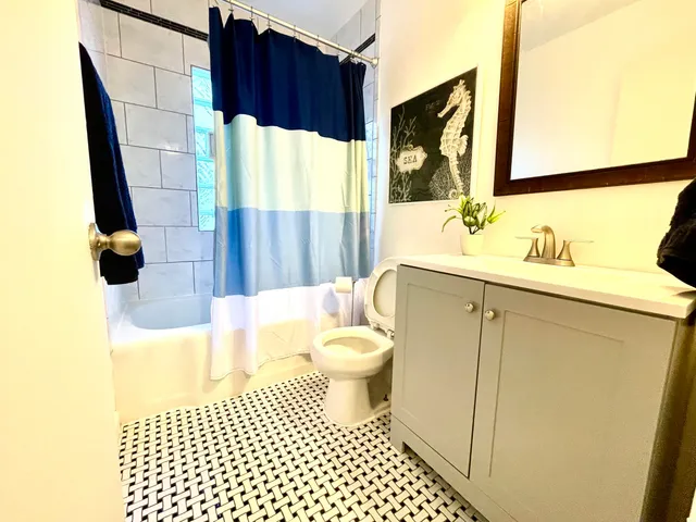 $195,900 | 3526 North 77th Street, Milwaukee, WI 53222