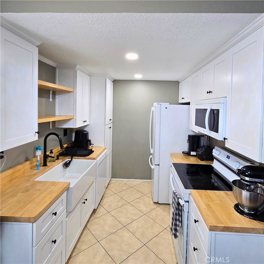 145 South Poplar Avenue Brea, CA 92821 - Photo 7 of 15